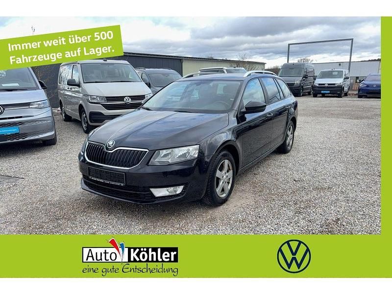 Gebraucht Skoda Octavia 105 PS (77 kW) 2014 Schwarzmagic perleffekt Kleinwagen