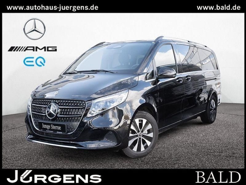 Obsidianschwarz metallic Gebraucht 2024 Mercedes V300 Avantgarde Van / Kleinbus | 76.099 € (Fairer Preis) - Bild 1/4
