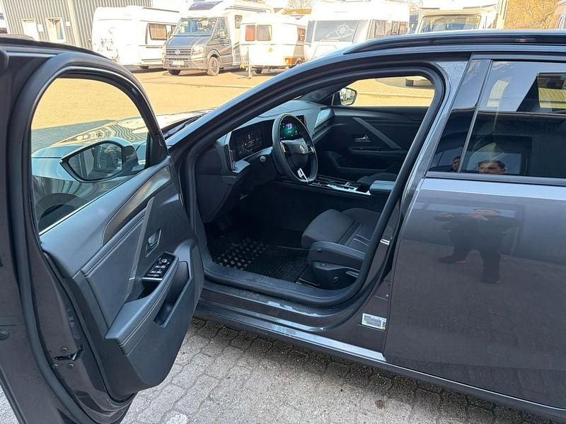 Gebraucht Opel Astra 131 PS (96 kW) 2025 Grau Kombi