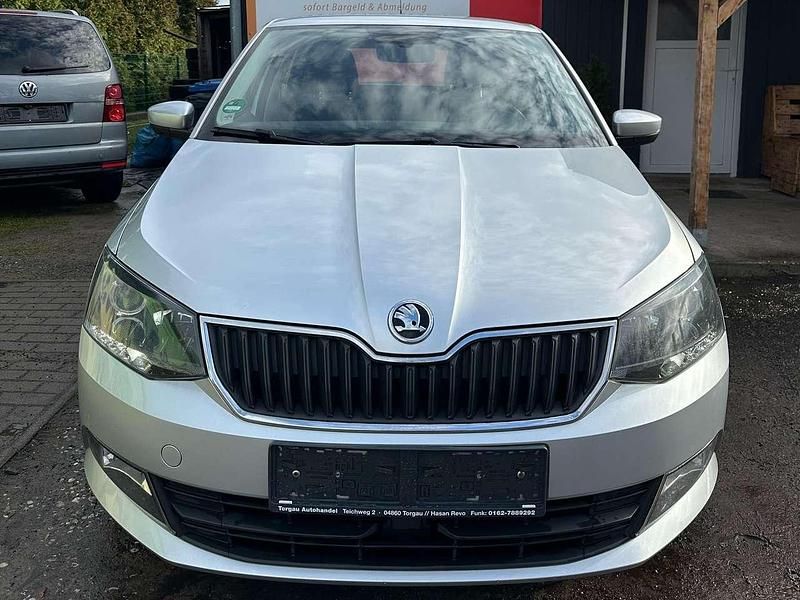 Gebraucht Skoda Fabia Ambition 90 PS (66 kW) 2016 Brilliantsilber metallic Kombi