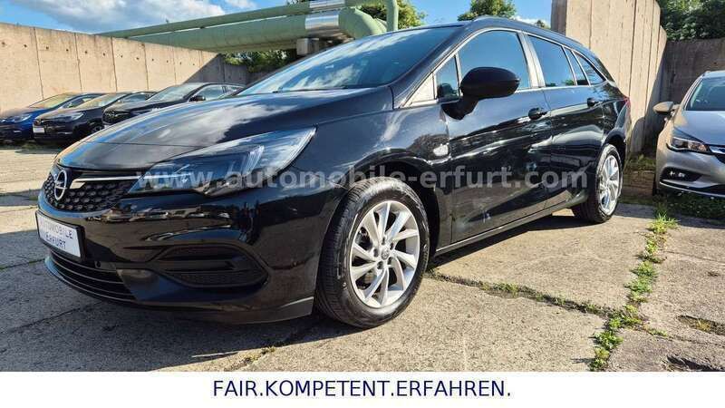 Onyx schwarz Gebraucht 2021 Opel Astra Edition Kombi | 13.300 € (Fairer Preis) - Bild 1/4
