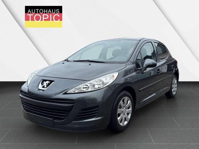 Gris shark Gebraucht 2010 Peugeot 207 Filou Kleinwagen | 3.999 € (Fairer Preis) - Bild 1/4