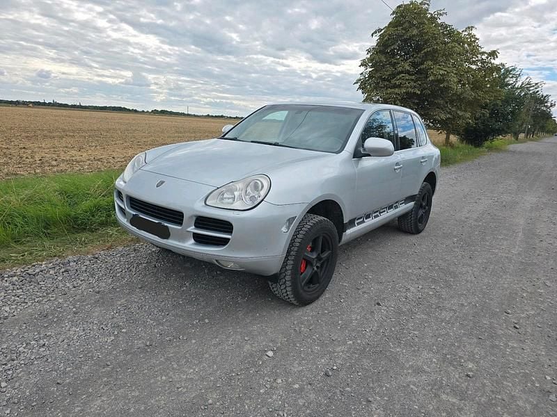 Silber Gebraucht 2006 Porsche Cayenne SUV | 10.992 € (Fairer Preis) - Bild 1/4