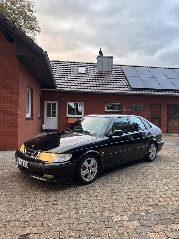 Schwarz Gebraucht 2002 Saab 9-3 Limousine | 3.000 € - Bild 1/4