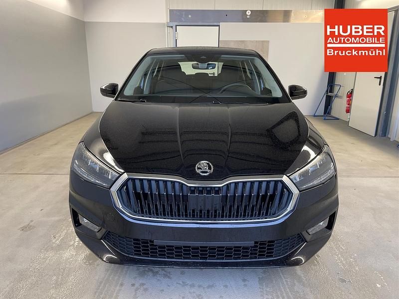 Neu Skoda Fabia Selection 95 PS (69 kW) 2026 [1z1z] black magic metallic Limousine