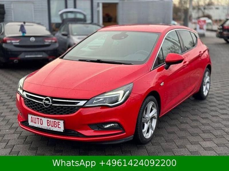 Gebraucht Opel Astra Dynamic 160 PS (117 kW) 2016 Rot Limousine