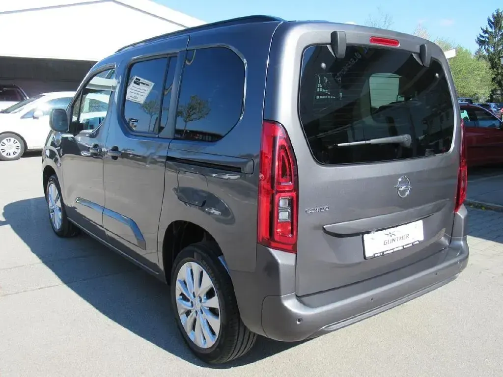 Gebraucht Opel Combo Life Ultimate 131 PS (96 kW) 2024 Van / Kleinbus