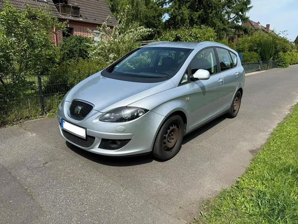 Gebraucht Seat Altea XL 140 PS (102 kW) 2007 Silber Van / Kleinbus