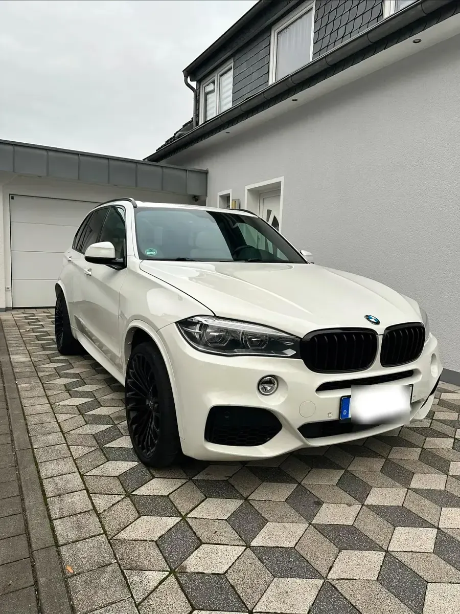 Gebraucht BMW X5 449 PS (330 kW) 2015 Weiß SUV