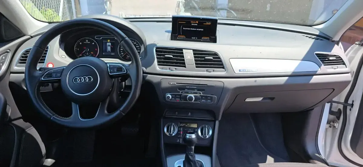 Gebraucht Audi Q3 S-Line 140 PS (102 kW) 2014 Weiß SUV