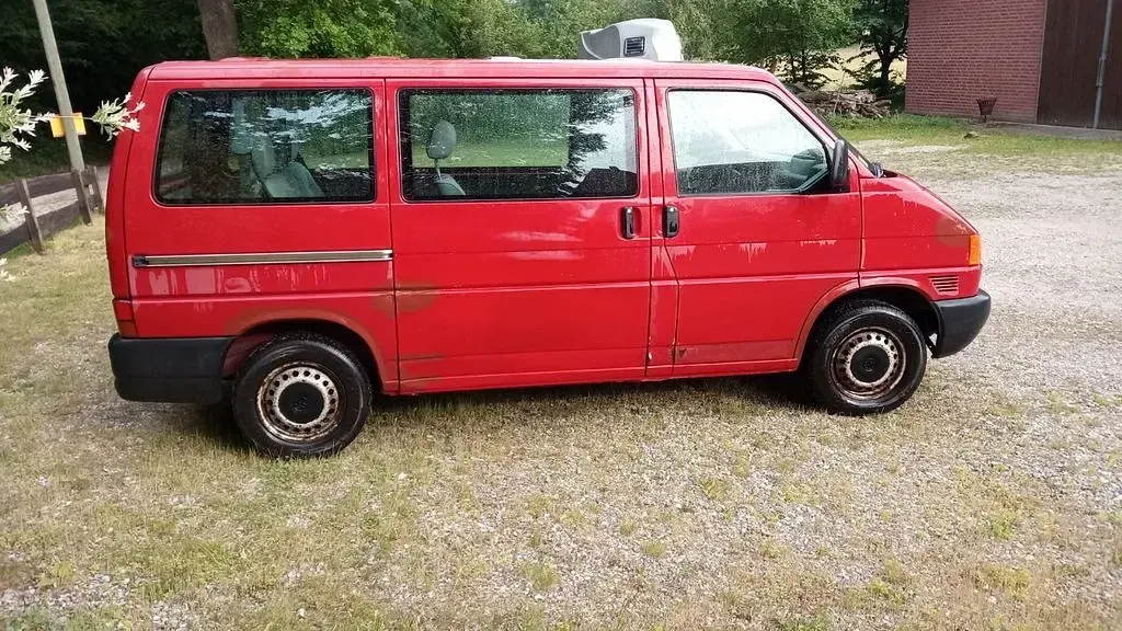Gebraucht VW T4 88 PS (64 kW) 2003 Rot Van