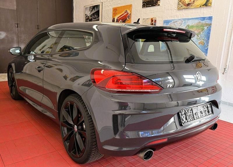 Gebraucht VW Scirocco R 280 PS (205 kW) 2017 Grau Coupé