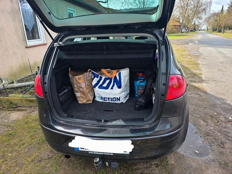 Gebraucht Seat Altea Reference 102 PS (75 kW) 2005 Schwarz Van / Kleinbus