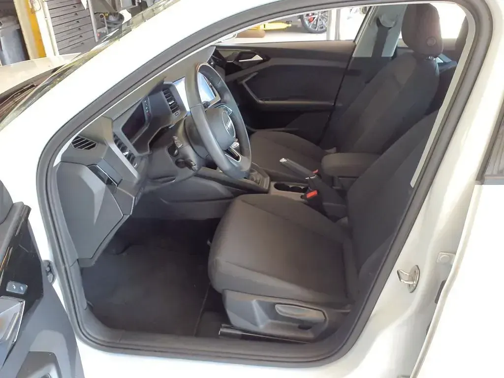 Gebraucht Audi A1 Sportback Design 95 PS (69 kW) 2022 Weiß Kleinwagen