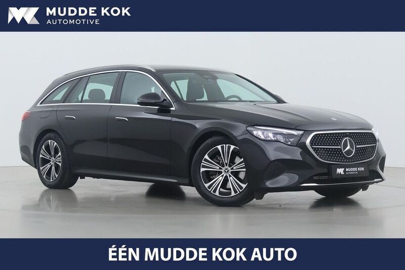 Schwarz Gebraucht 2024 Mercedes E220 Luxury Limousine | 40.898 € (Superpreis) - Bild 1/4