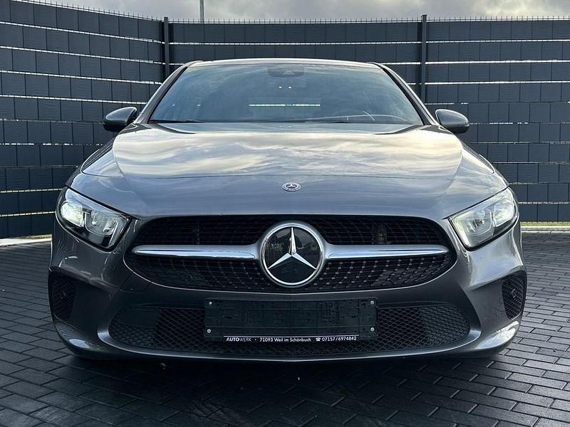 Gebraucht Mercedes A220 190 PS (139 kW) 2019 Grau Limousine