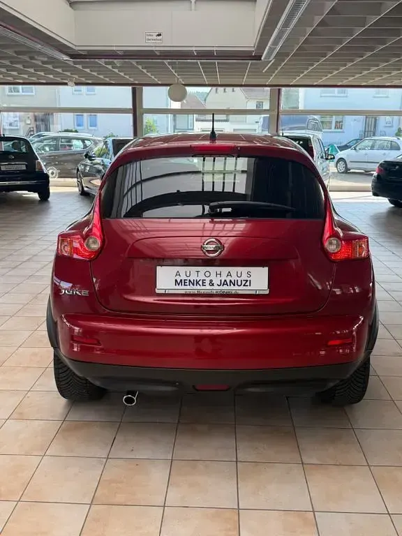 Gebraucht Nissan Juke 117 PS (86 kW) 2014 Rot SUV