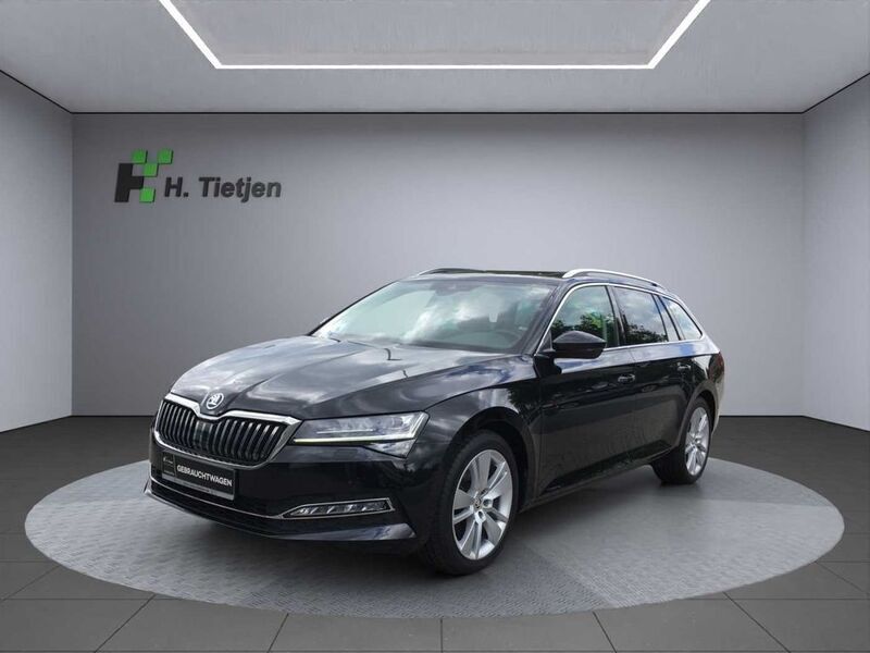 Schwarz Gebraucht 2019 Skoda Superb Style Kombi | 25.990 € (Etwas zu teuer) - Bild 1/4