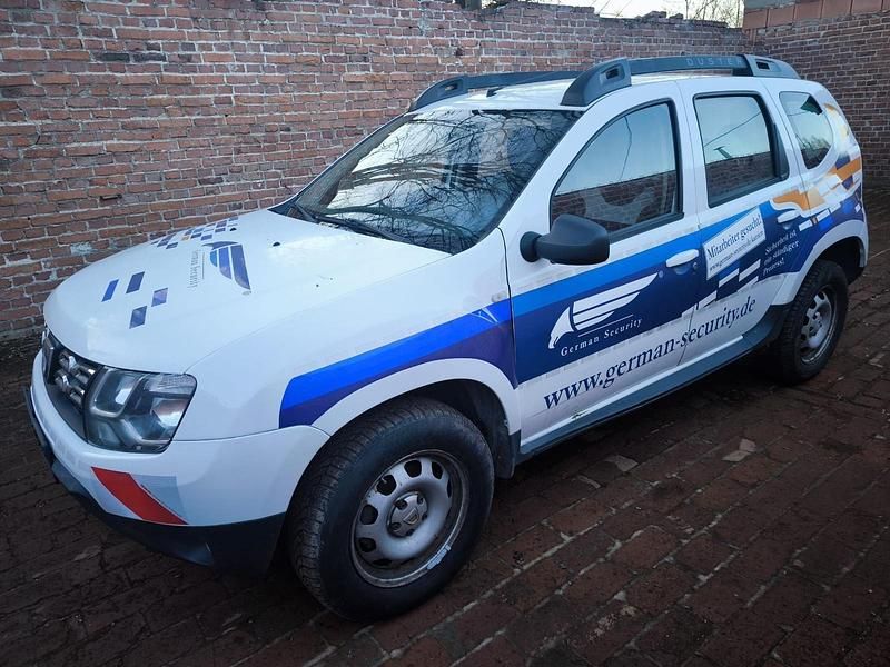 Gebraucht Dacia Duster Ambiance 109 PS (80 kW) 2016 Weiß SUV