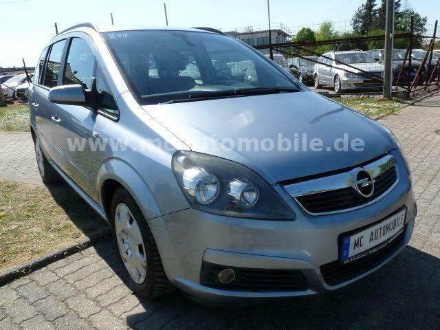 Gebraucht Opel Zafira Edition 140 PS (102 kW) 2006 Silber metallic Van / Kleinbus