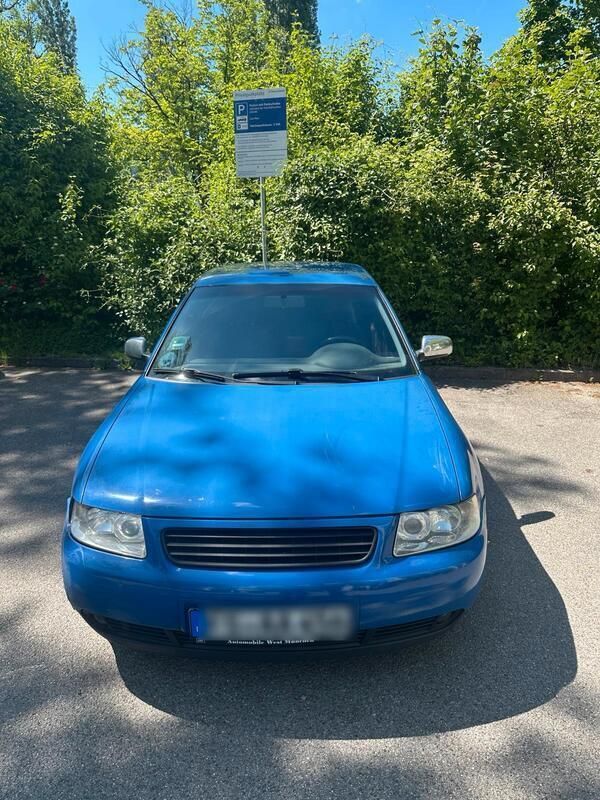 Blau Gebraucht 1999 Audi A3 S-Line Kleinwagen | 1.799 € - Bild 1/4