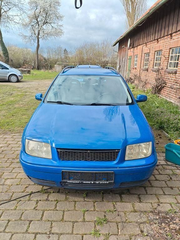 Gebraucht VW Bora 150 PS (110 kW) 2000 Blau Kombi