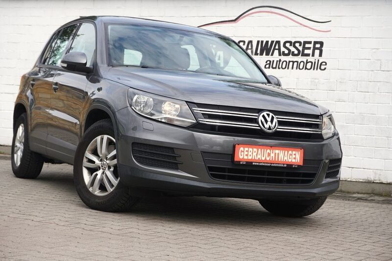 Grau Gebraucht 2014 VW Tiguan Trendline SUV | 9.990 € (Guter Preis) - Bild 1/4