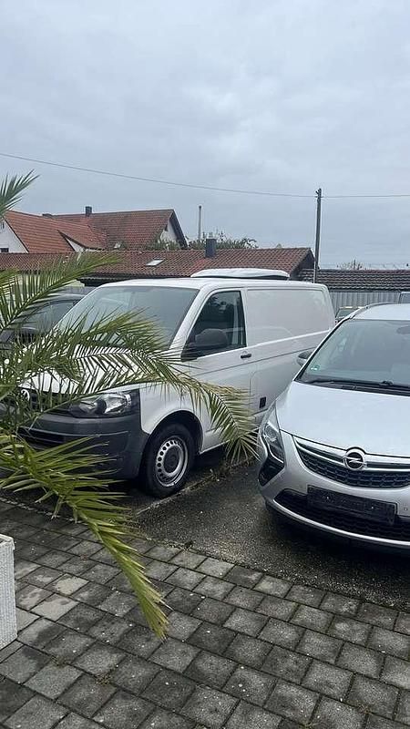 Gebraucht VW Transporter 140 PS (102 kW) 2013 Candyweiß Van