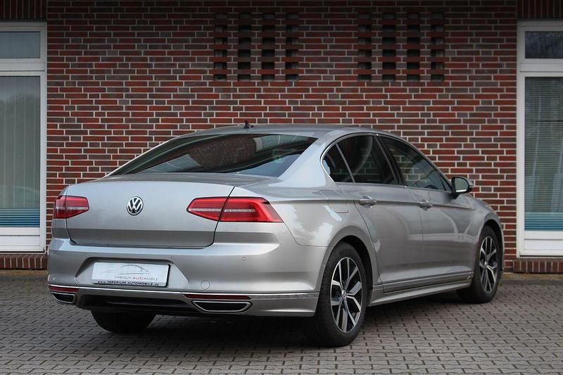 Gebraucht VW Passat Highline 179 PS (131 kW) 2016 Silber Limousine