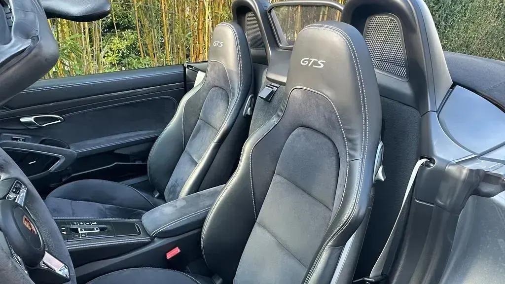 Gebraucht Porsche Boxster GTS 366 PS (269 kW) 2018 Silber Cabrio