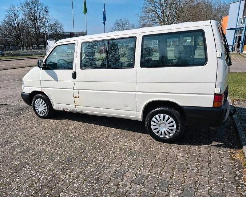 Second-hand VW Transporter 102 CP (75 kW) 2002 Alb Van