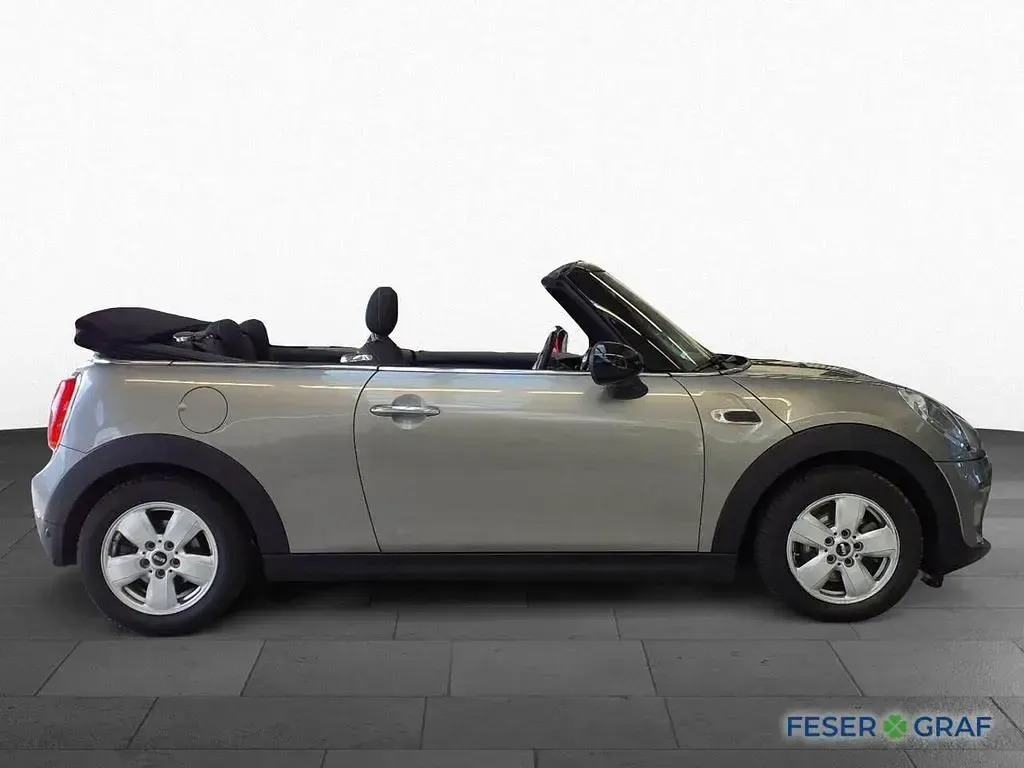 Gebraucht Mini Cooper Cabriolet Pepper 136 PS (100 kW) 2017 Melting silver metallic Cabrio