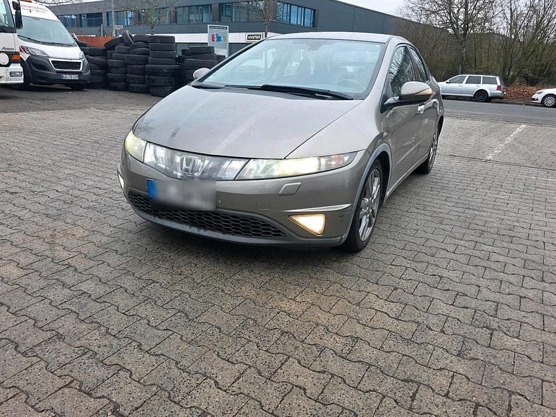 Gebraucht Honda Civic 140 PS (102 kW) 2007 Grau Limousine