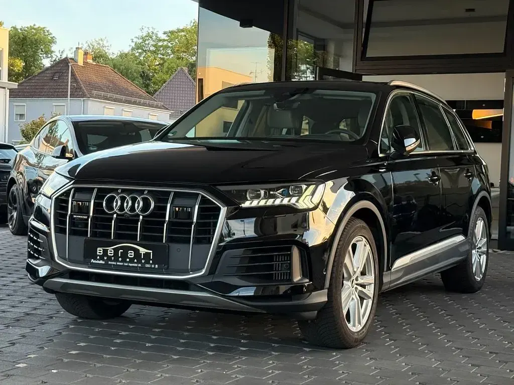 Gebraucht Audi Q7 Ambiente 381 PS (280 kW) 2021 Schwarz SUV