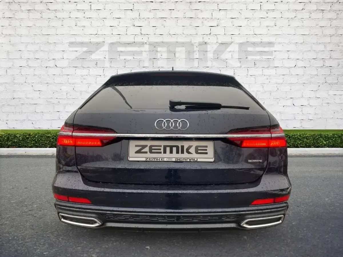 Gebraucht Audi A6 Sport 204 PS (150 kW) 2021 Blau Kombi