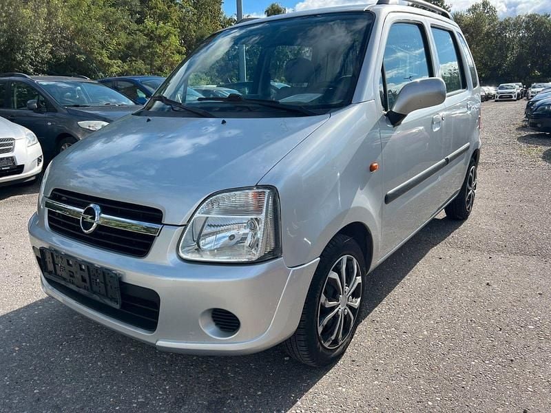 Silber Gebraucht 2004 Opel Agila Edition Kleinwagen | 1.950 € (Fairer Preis) - Bild 1/4