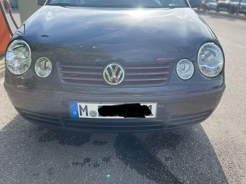 Gebraucht VW Polo Basis 54 PS (39 kW) 2003 Schwarz Limousine