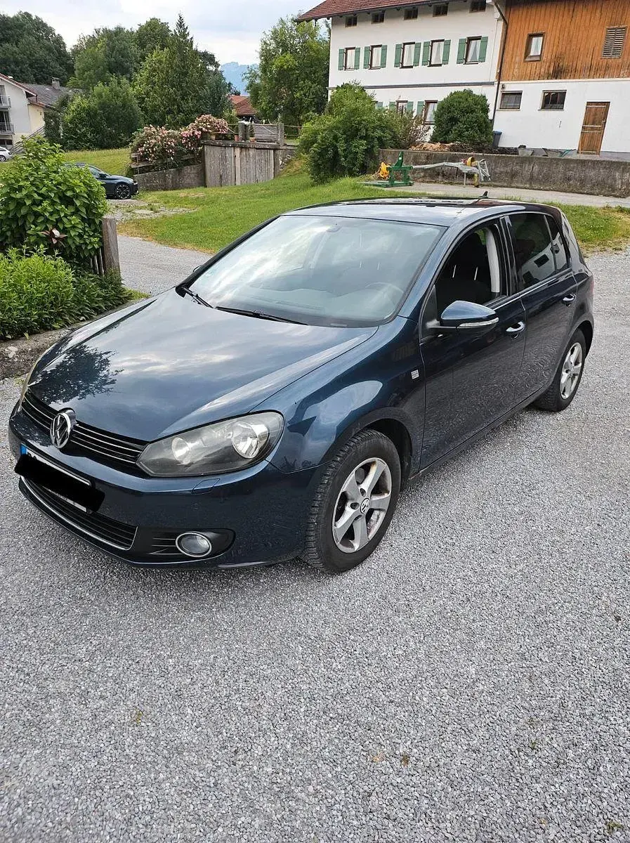 Gebraucht VW Golf VI Comfortline 122 PS (89 kW) 2009 Grau Kleinwagen