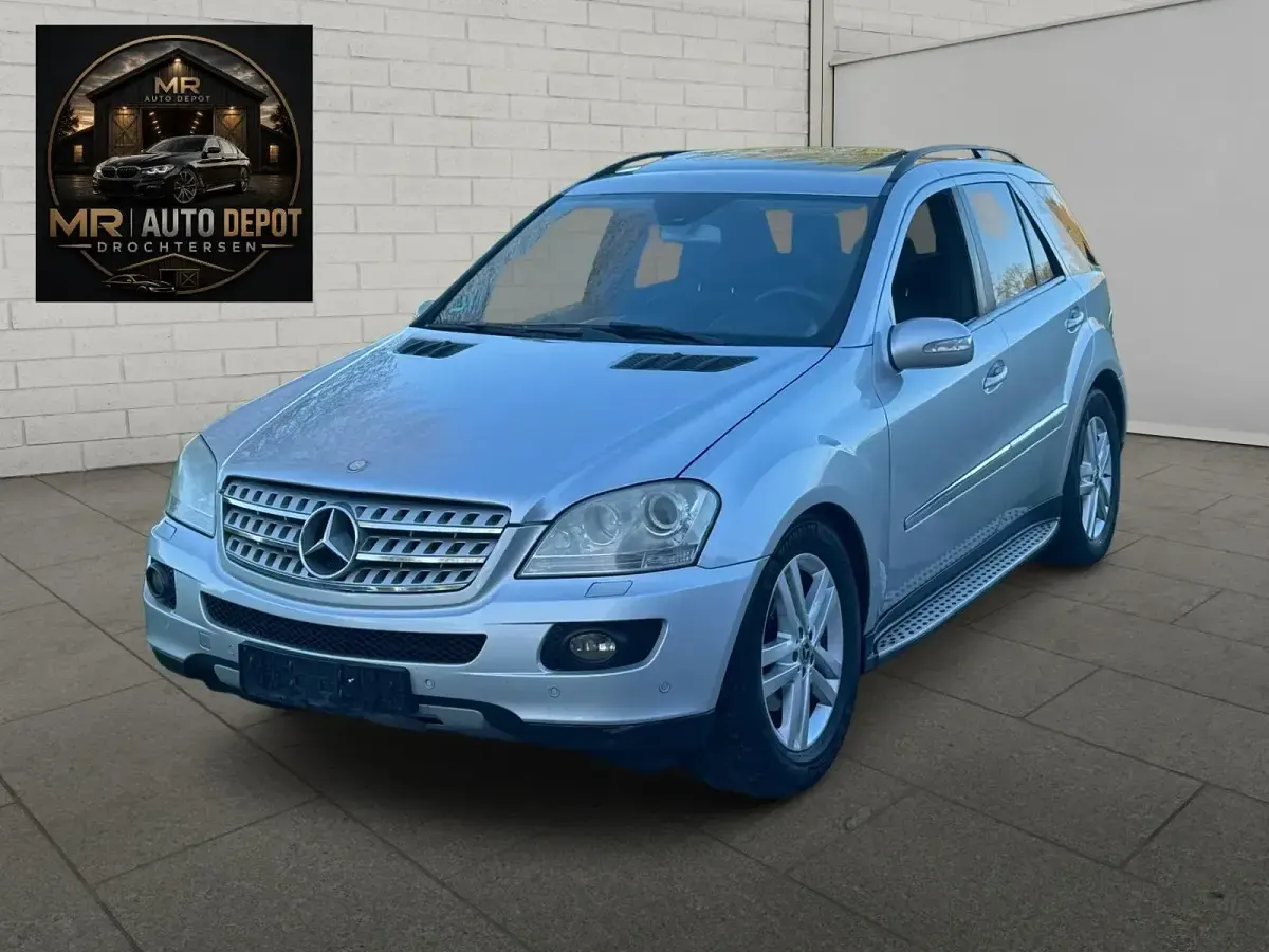 Second-hand Mercedes ML320 224 CP (164 kW) 2008 Argintiu SUV