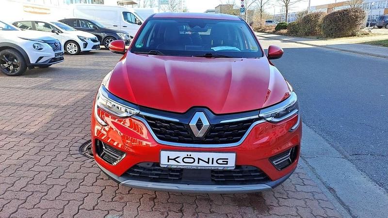 Gebraucht Renault Arkana Techno 140 PS (102 kW) 2023 Dezirrot metallic SUV