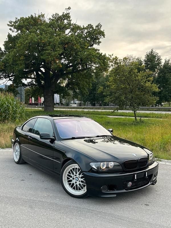 Schwarz Gebraucht 2004 BMW 325 Coupé | 6.500 € (Fairer Preis) - Bild 1/4