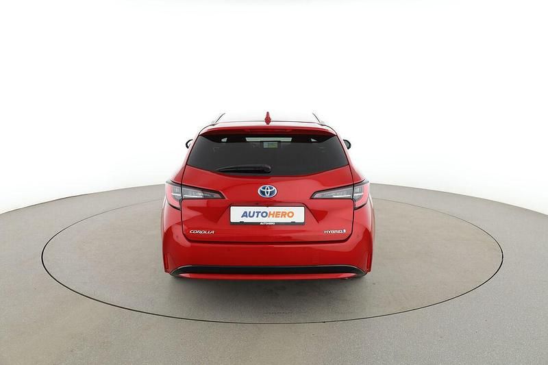 Gebraucht Toyota Corolla Team 2022 Rot Kombi