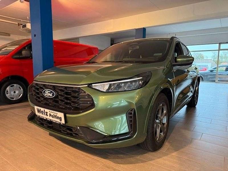 Bursting green Gebraucht 2024 Ford Kuga ST-Line SUV | 34.000 € (Etwas zu teuer) - Bild 1/4