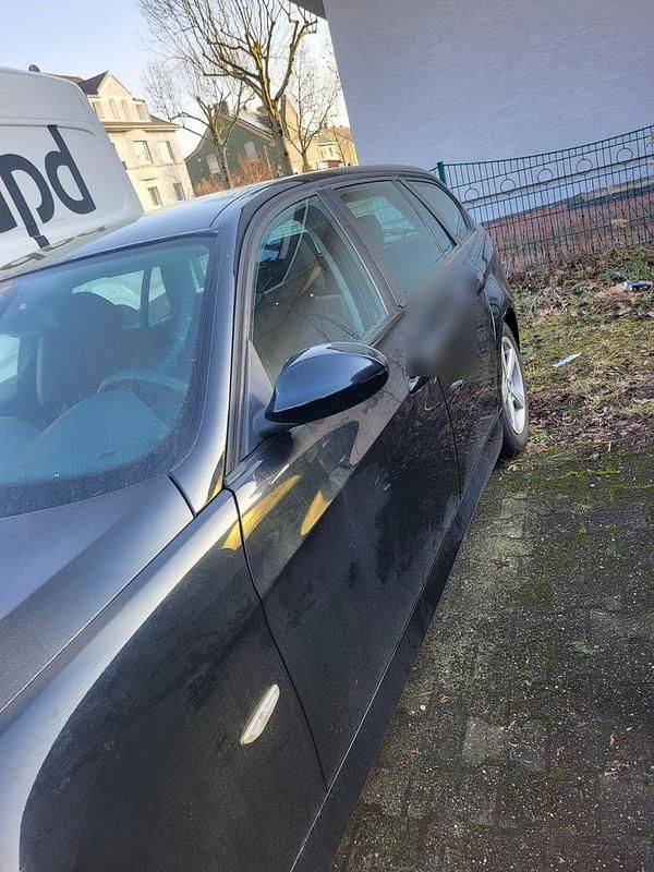 Gebraucht BMW 320 163 PS (119 kW) 2007 Schwarz Kombi