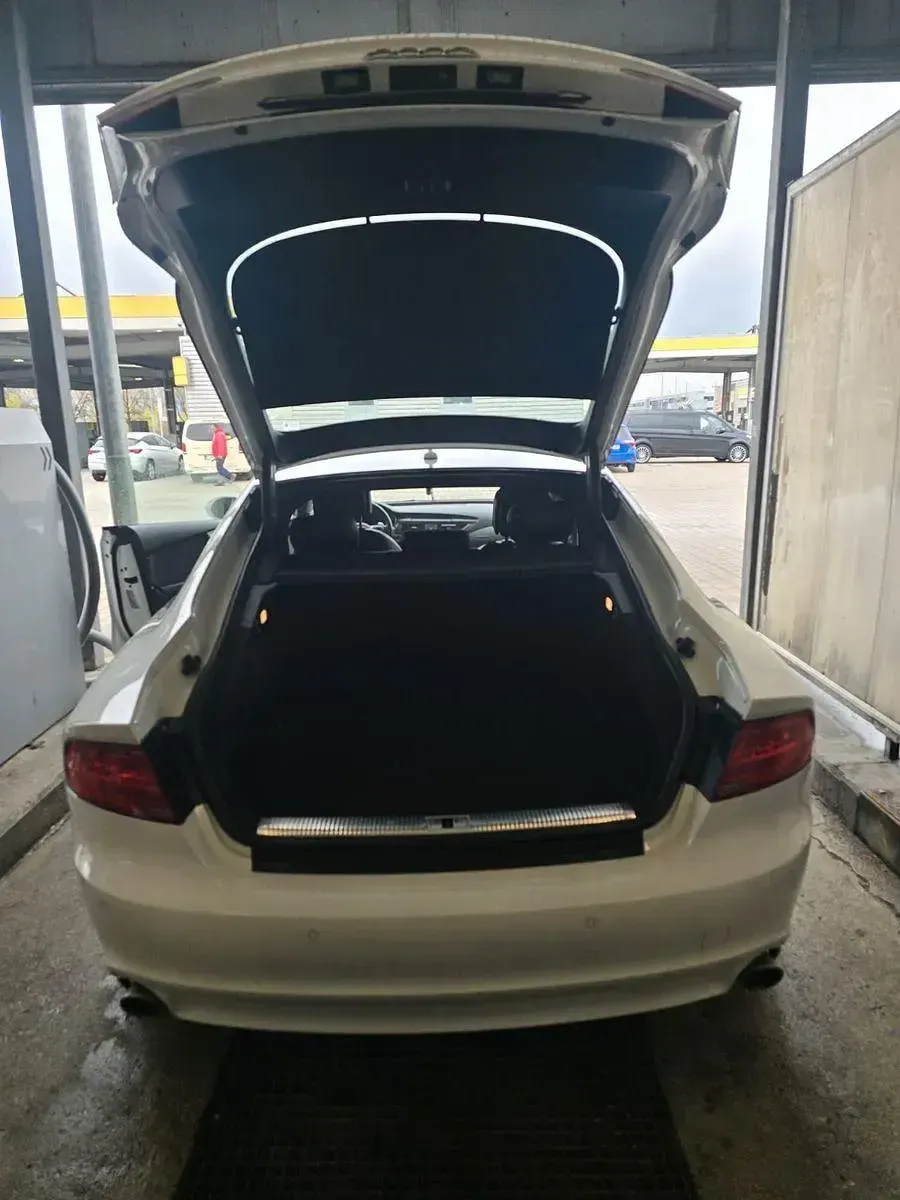 Gebraucht Audi A7 Sportback 204 PS (150 kW) 2014 Weiß Kleinwagen