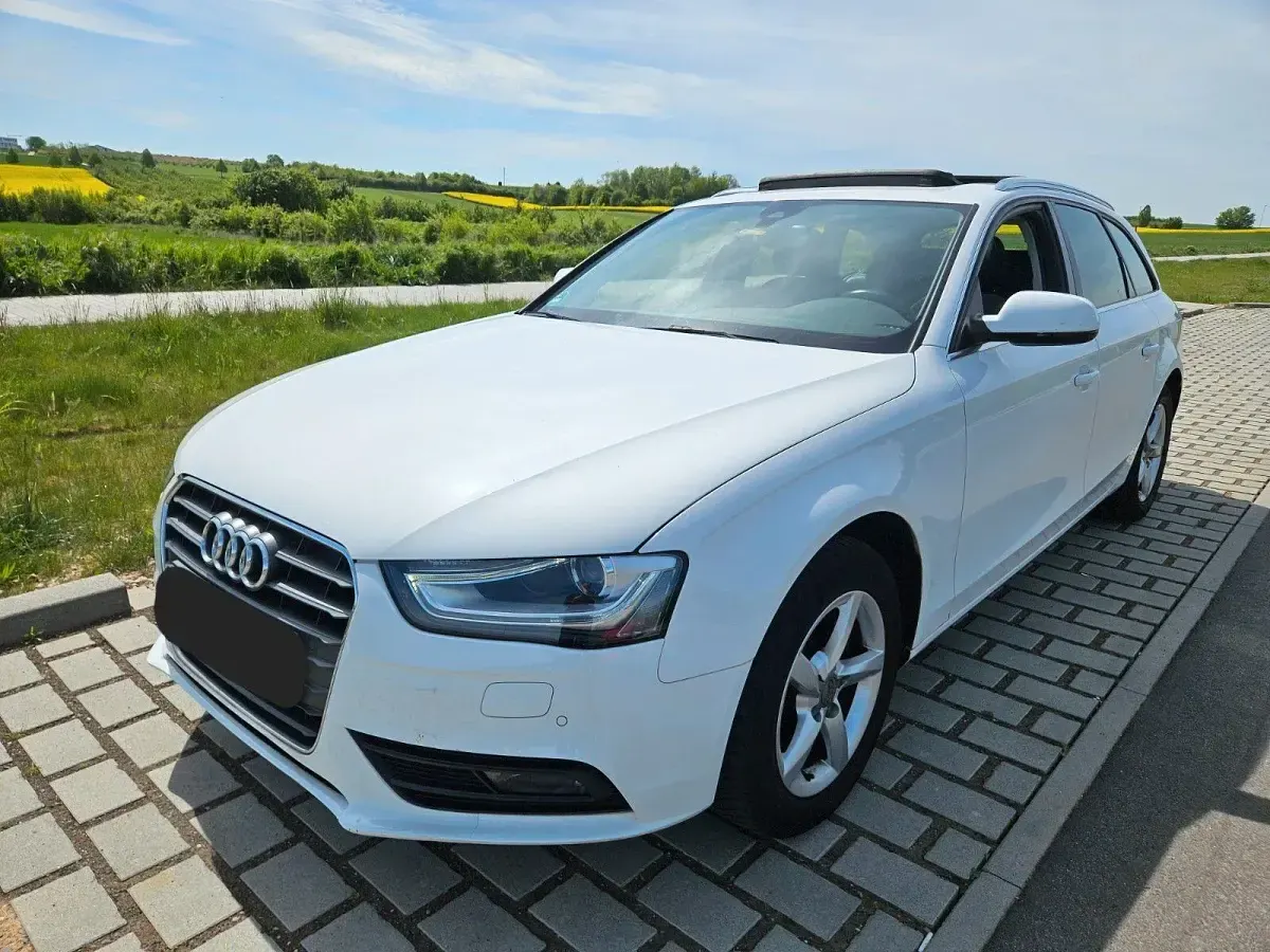 Gebraucht Audi A4 S-Line 170 PS (125 kW) 2015 Weiß Kombi