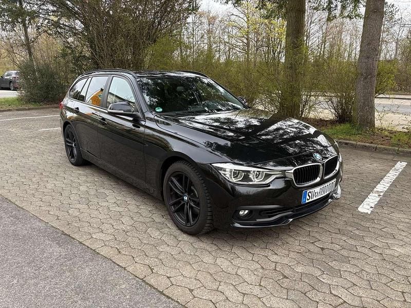 Gebraucht BMW 330 Advantage 252 PS (185 kW) 2015 Schwarz Kombi