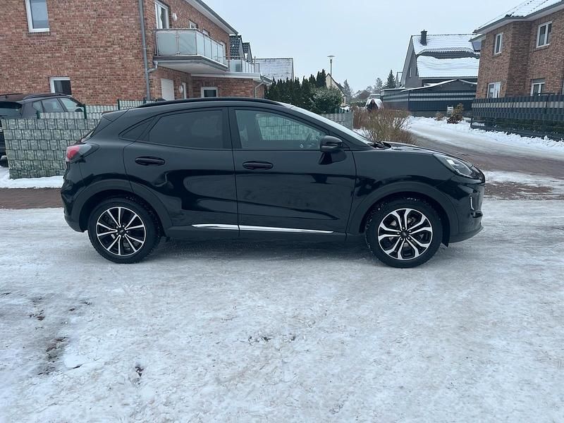 Gebraucht Ford Puma 125 PS (91 kW) 2021 Schwarz SUV