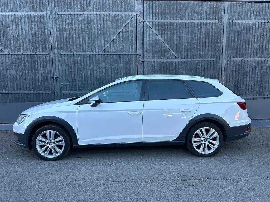 Gebraucht Seat Leon X-Perience 4Drive 184 PS (135 kW) 2014 "candy" weiss Kombi