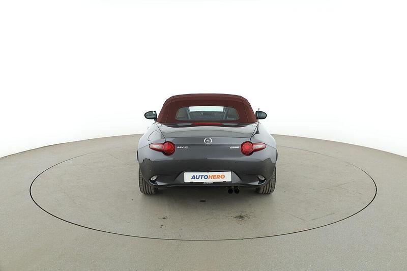 Gebraucht Mazda MX5 160 PS (117 kW) 2018 Grau Cabrio